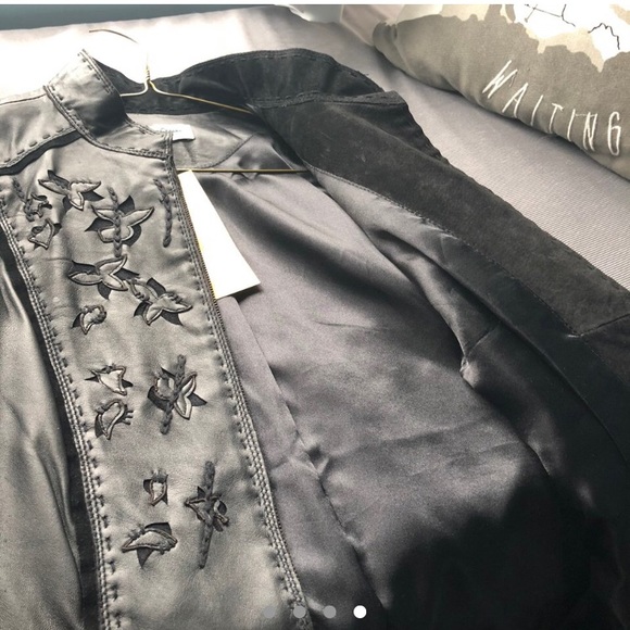 Vintage Leather Trench Coat Jacket - Picture 4 of 4